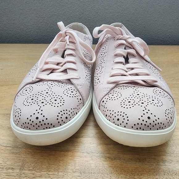 Cole Haan Cream Grand OS Crosscourt Perforated Sneaker Shoes Womens 7 - Picture 7 of 11